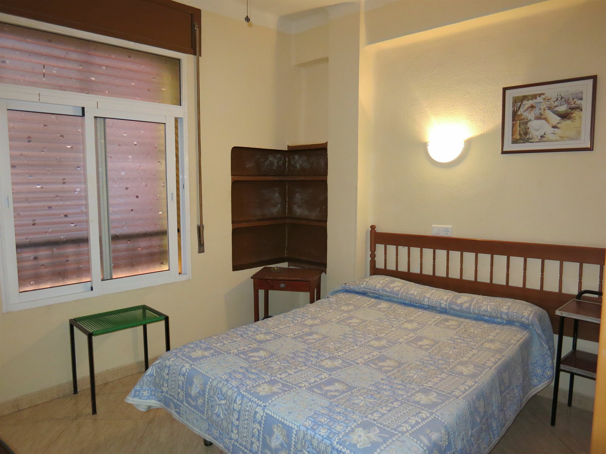 Hostal Guillot Torremolinos Exterior photo